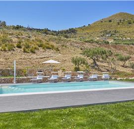 3 bedroom villa with pool near Scopollo, sleeps 6